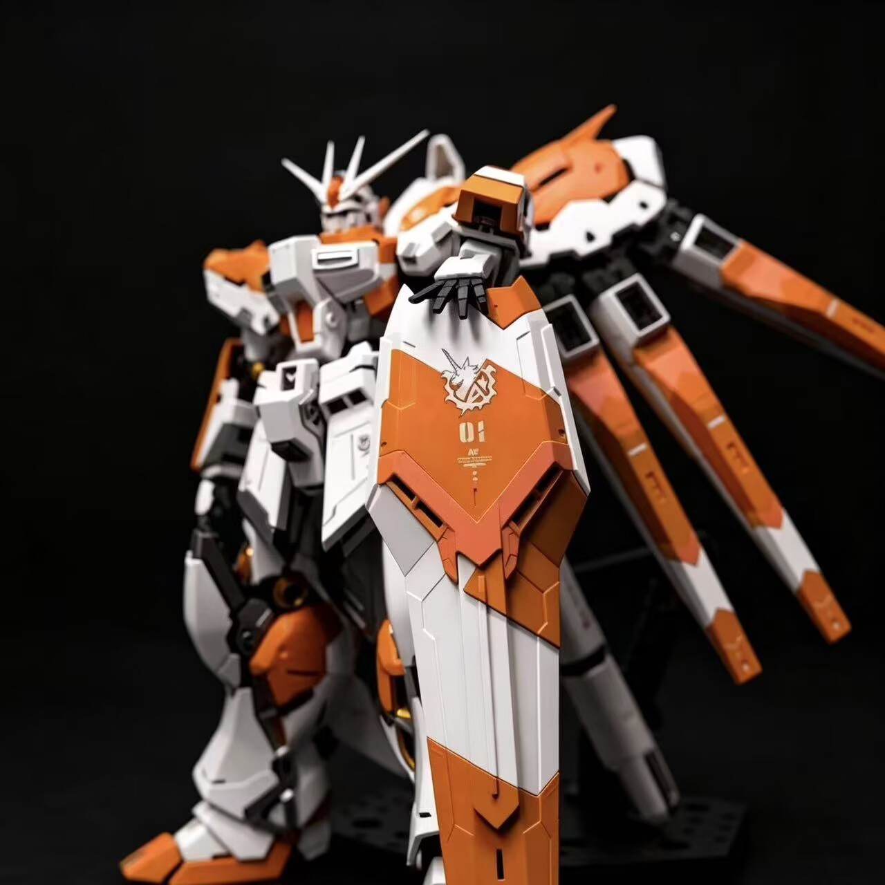 ZHUJIANG موديل Rg Manatee 1/14 - مراجعة Bandai Model Gundam Rg وسعره