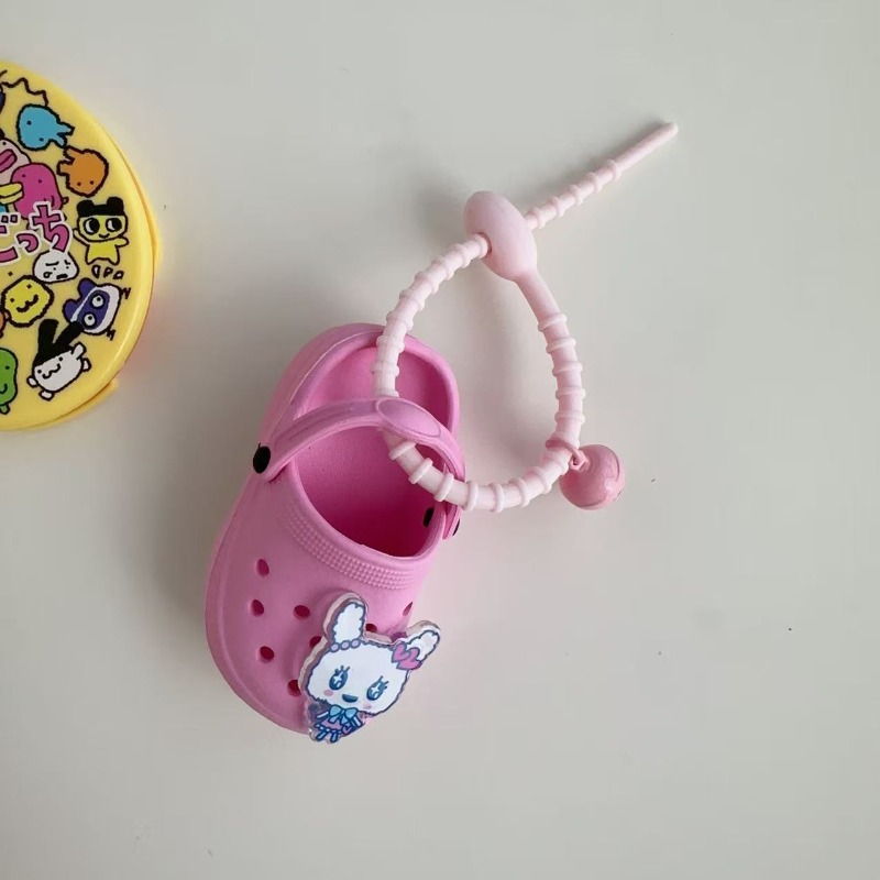 سلسلة مفاتيح تاماغوتشي من باند - مراجعة Bandai Model Tamagotchi وسعره