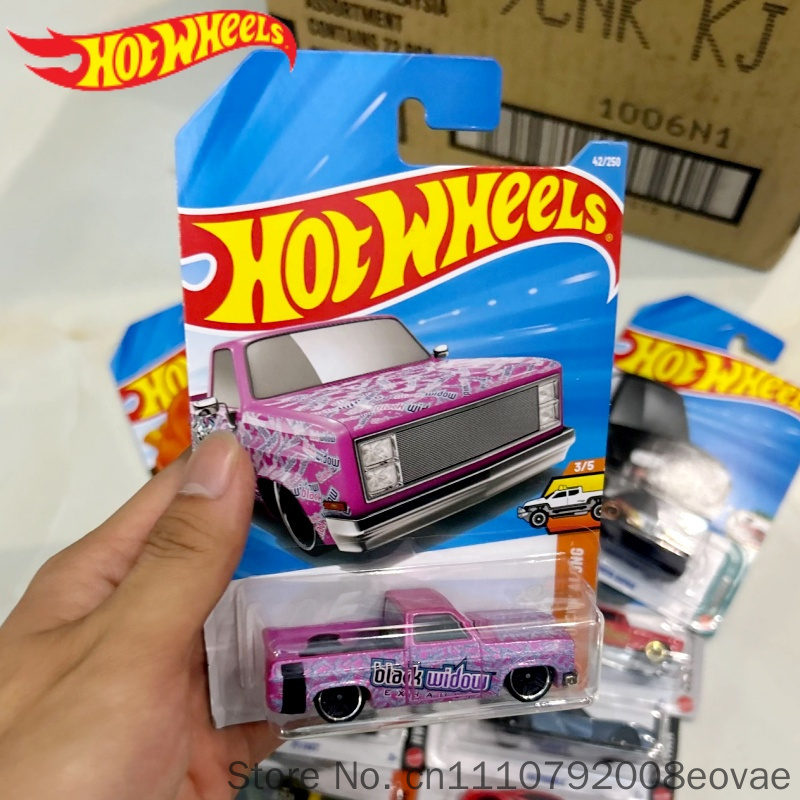 سيارات هوت ويلز الأصلية بمقياس - مراجعة Hot Wheels Car Mainline وسعره
